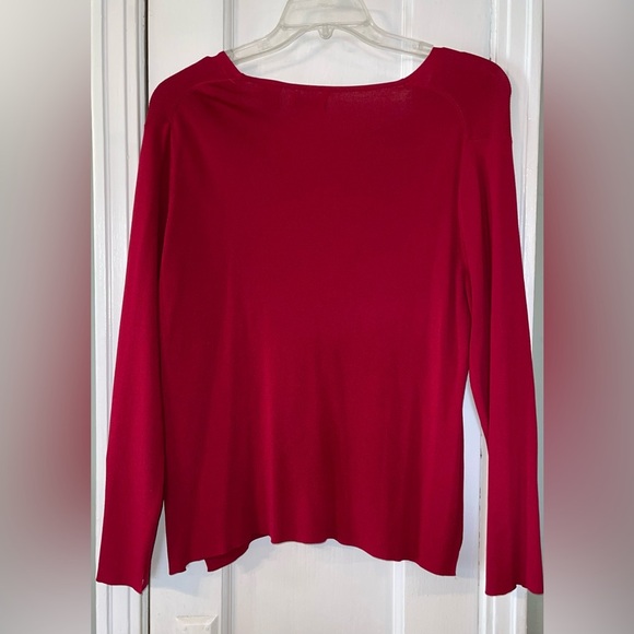Laura Ashley Women's Red Long Sleeve Lightweight Sweater - Picture 2 of 3